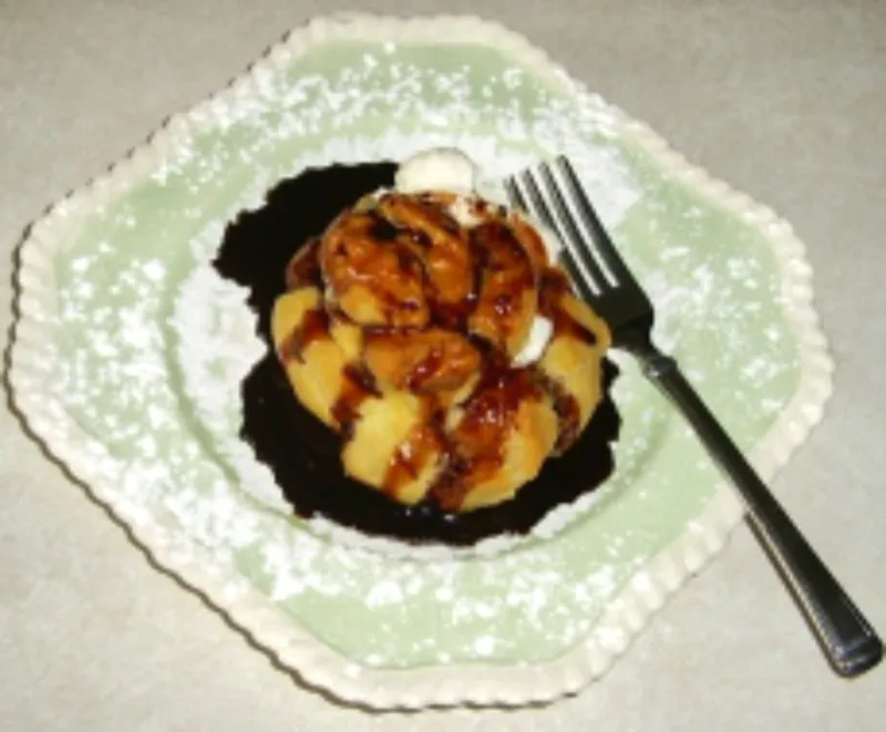 Chocolate Cream Puff